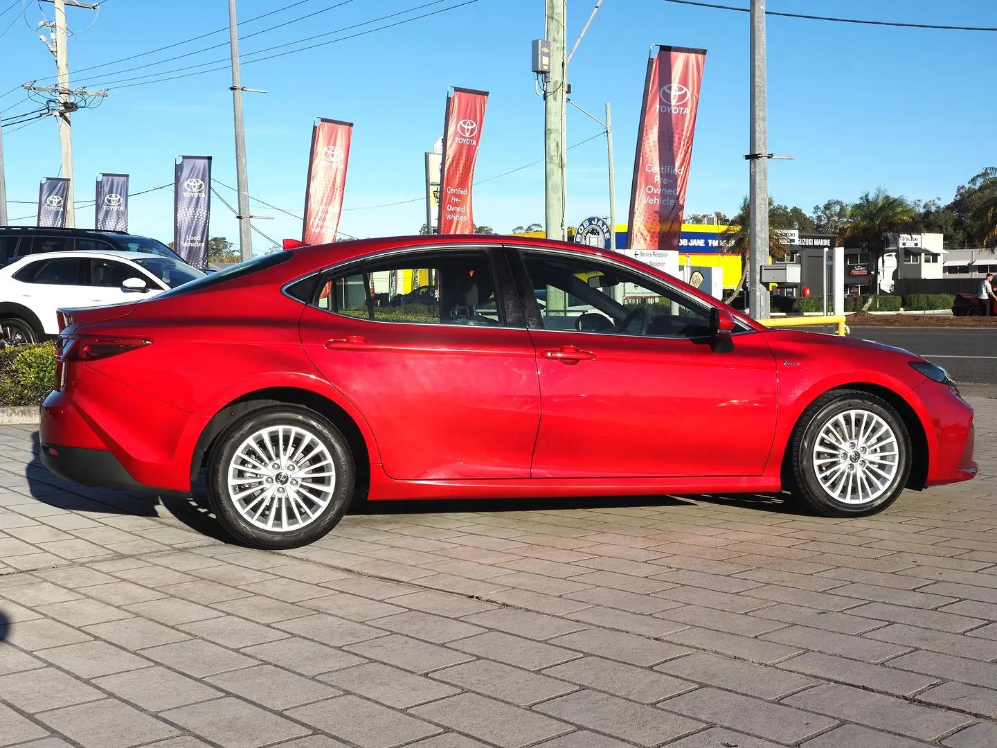 2025 Toyota Camry Gallery Image 6