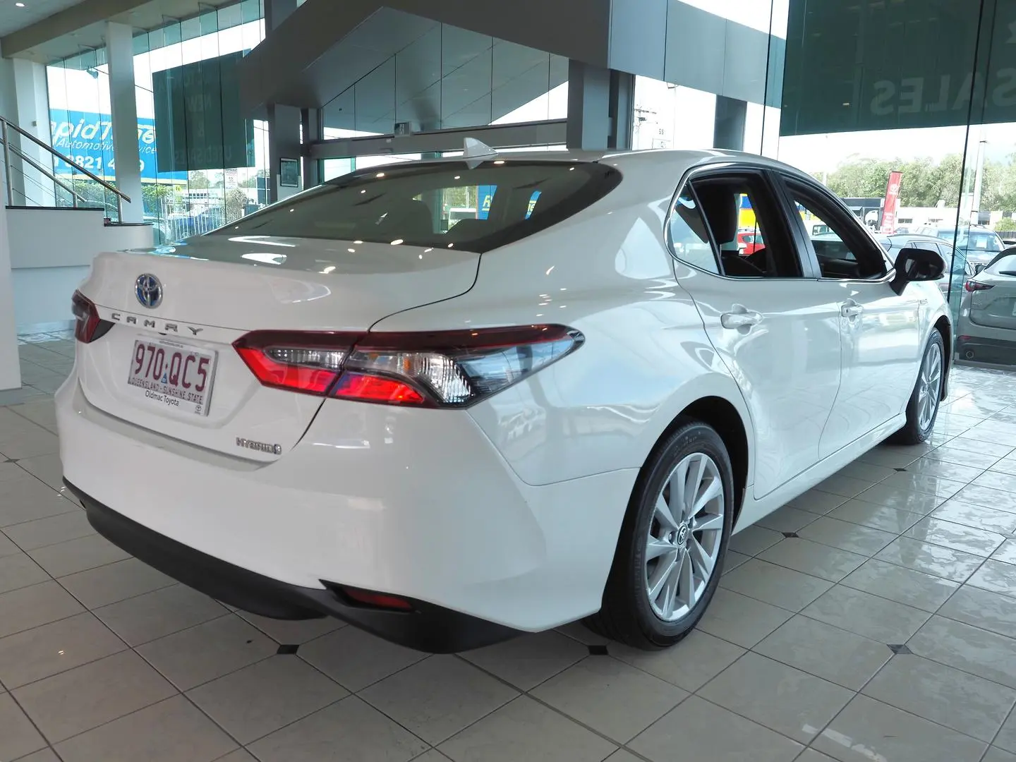 2024 Toyota Camry Gallery Image 6
