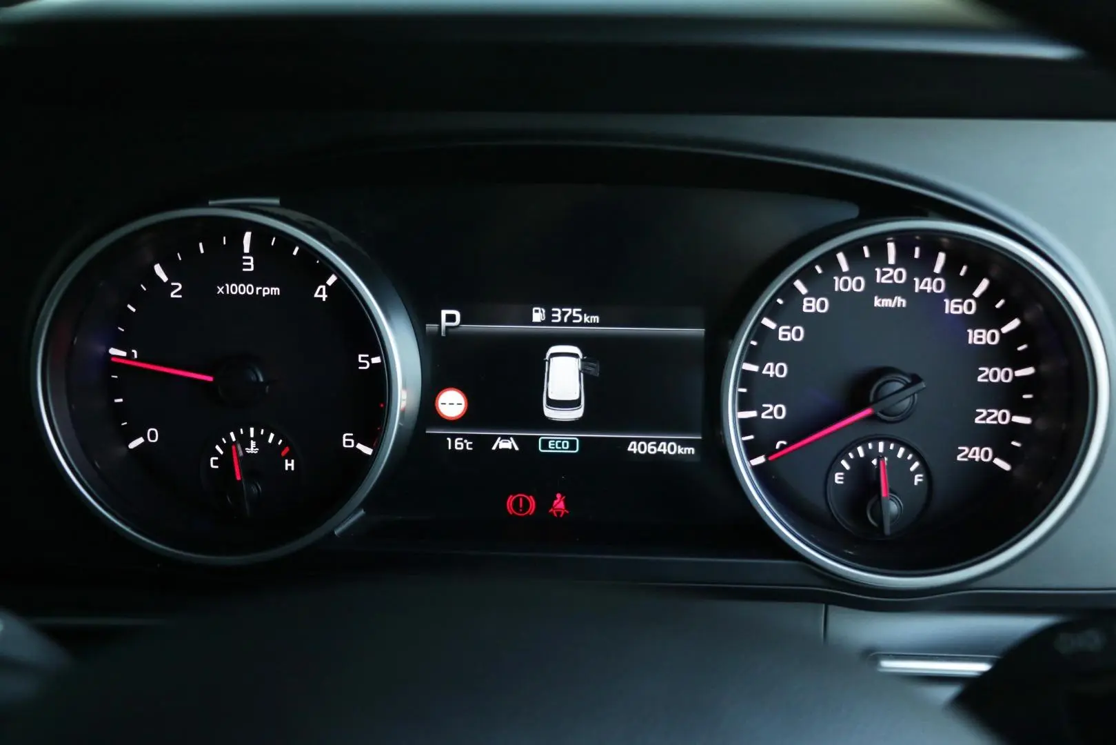 2022 Kia Carnival Gallery Image 12