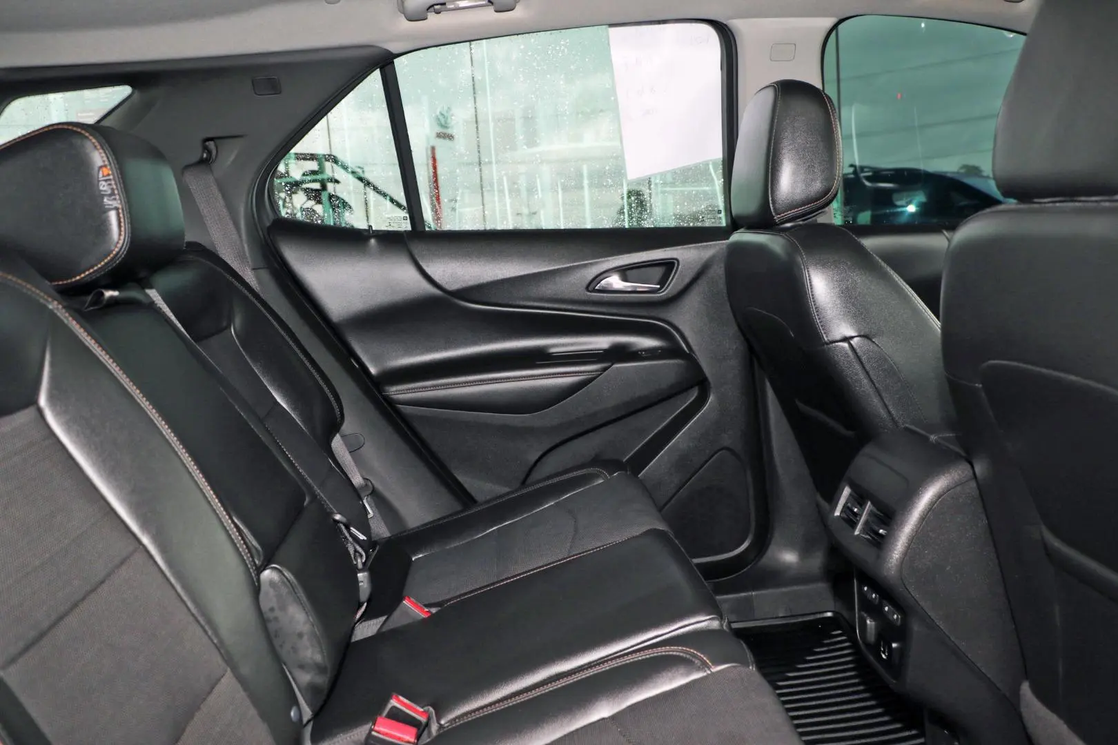 2018 Holden Equinox Gallery Image 9