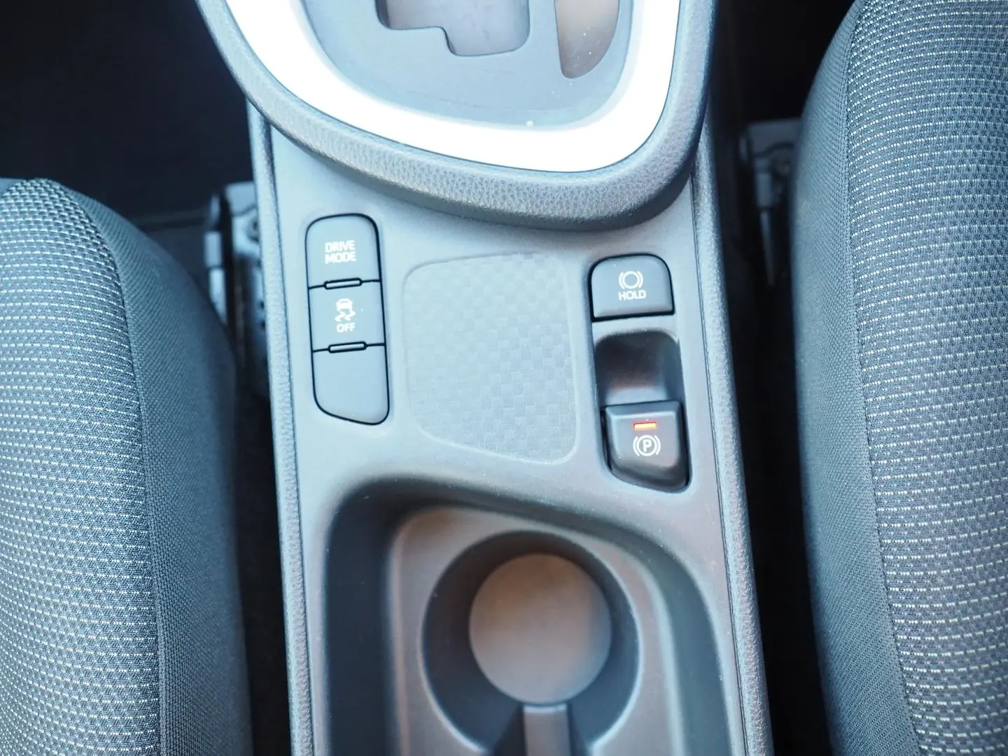 2023 Toyota Yaris Cross Gallery Image 27