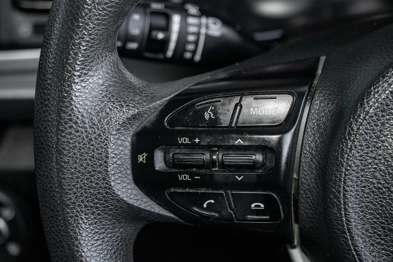 2019 Kia Rio Gallery Image 13