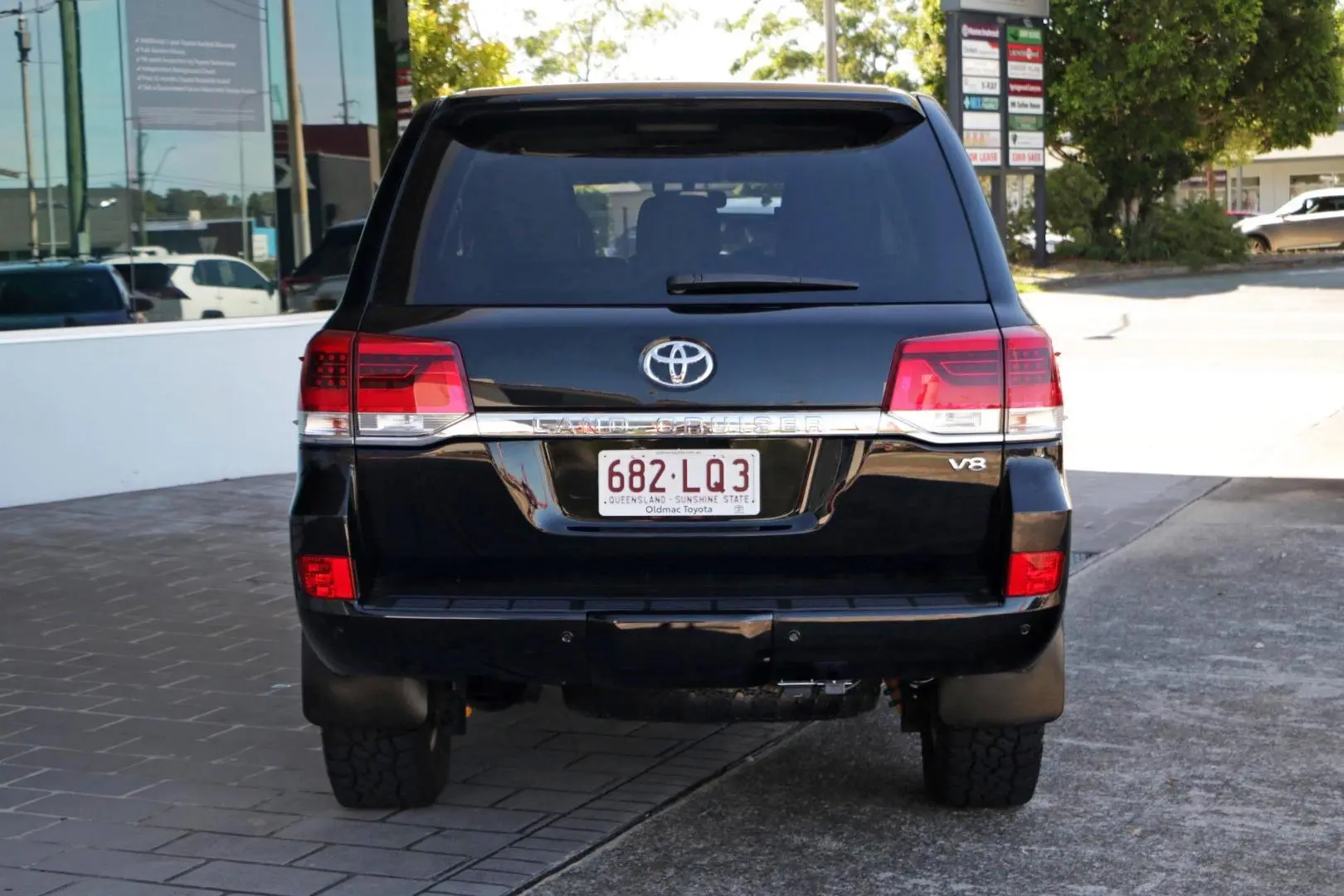 2016 Toyota Landcruiser Gallery Image 6