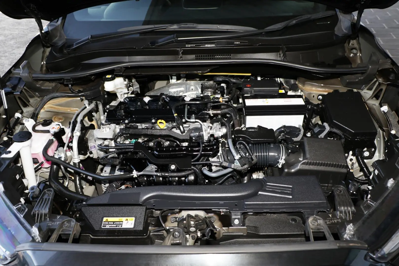 2023 Toyota Corolla Cross Gallery Image 19