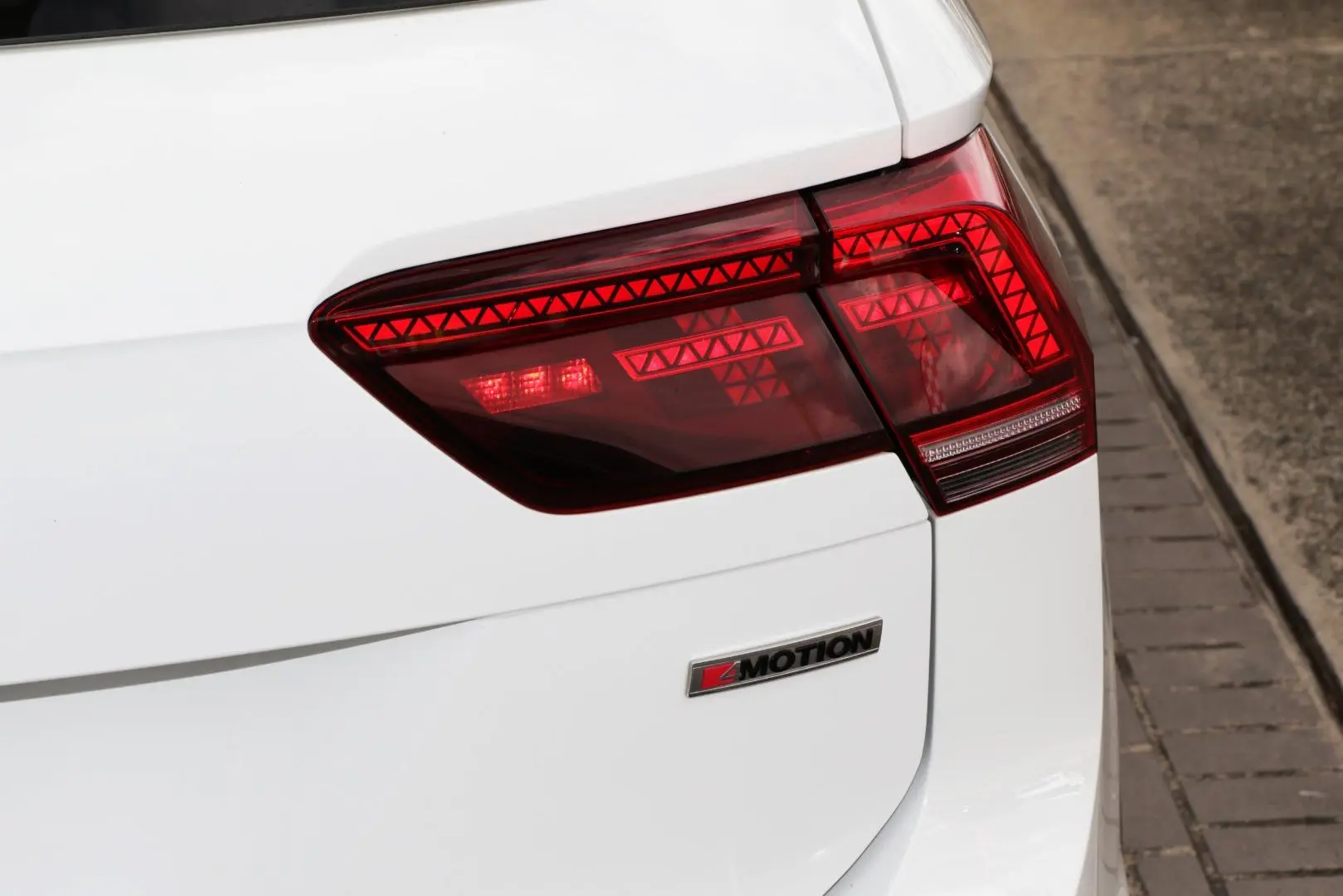 2018 Volkswagen Tiguan Gallery Image 23