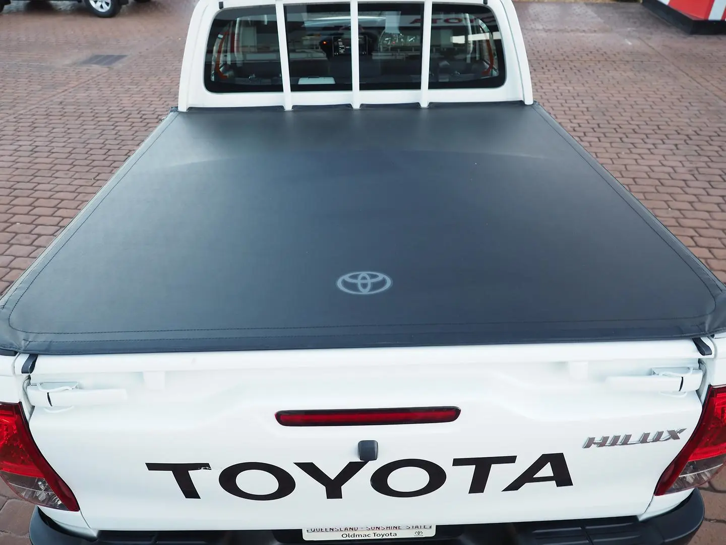 2023 Toyota Hilux Gallery Image 15
