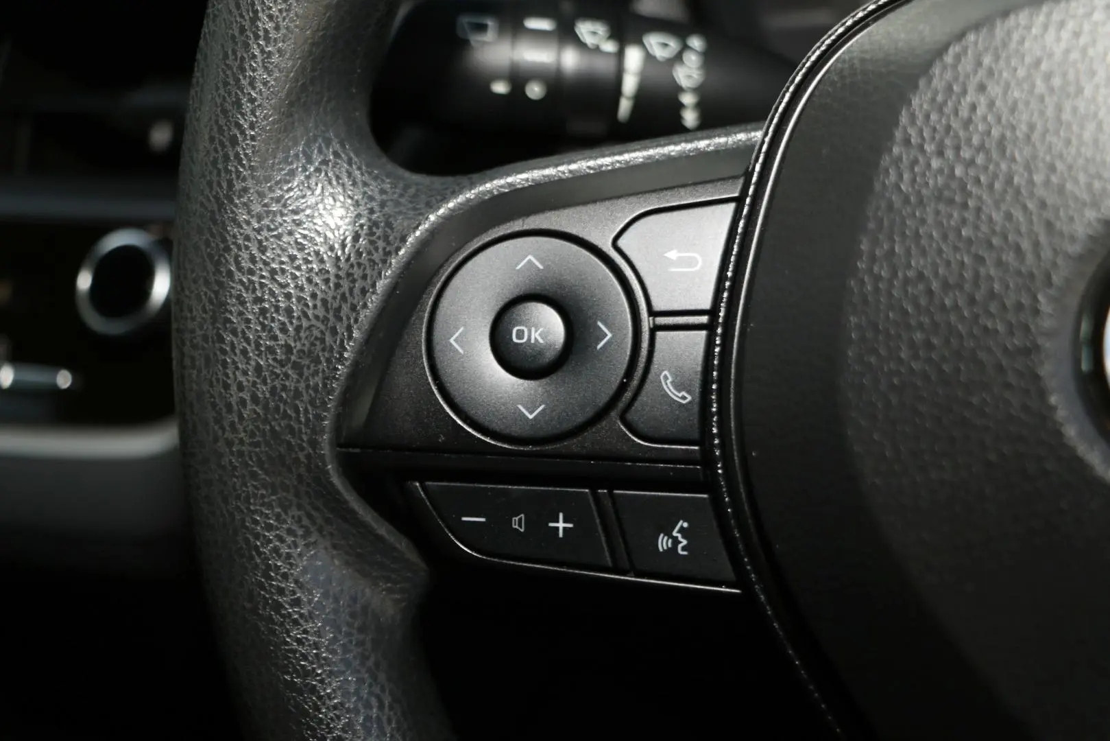 2019 Toyota Corolla Gallery Image 13