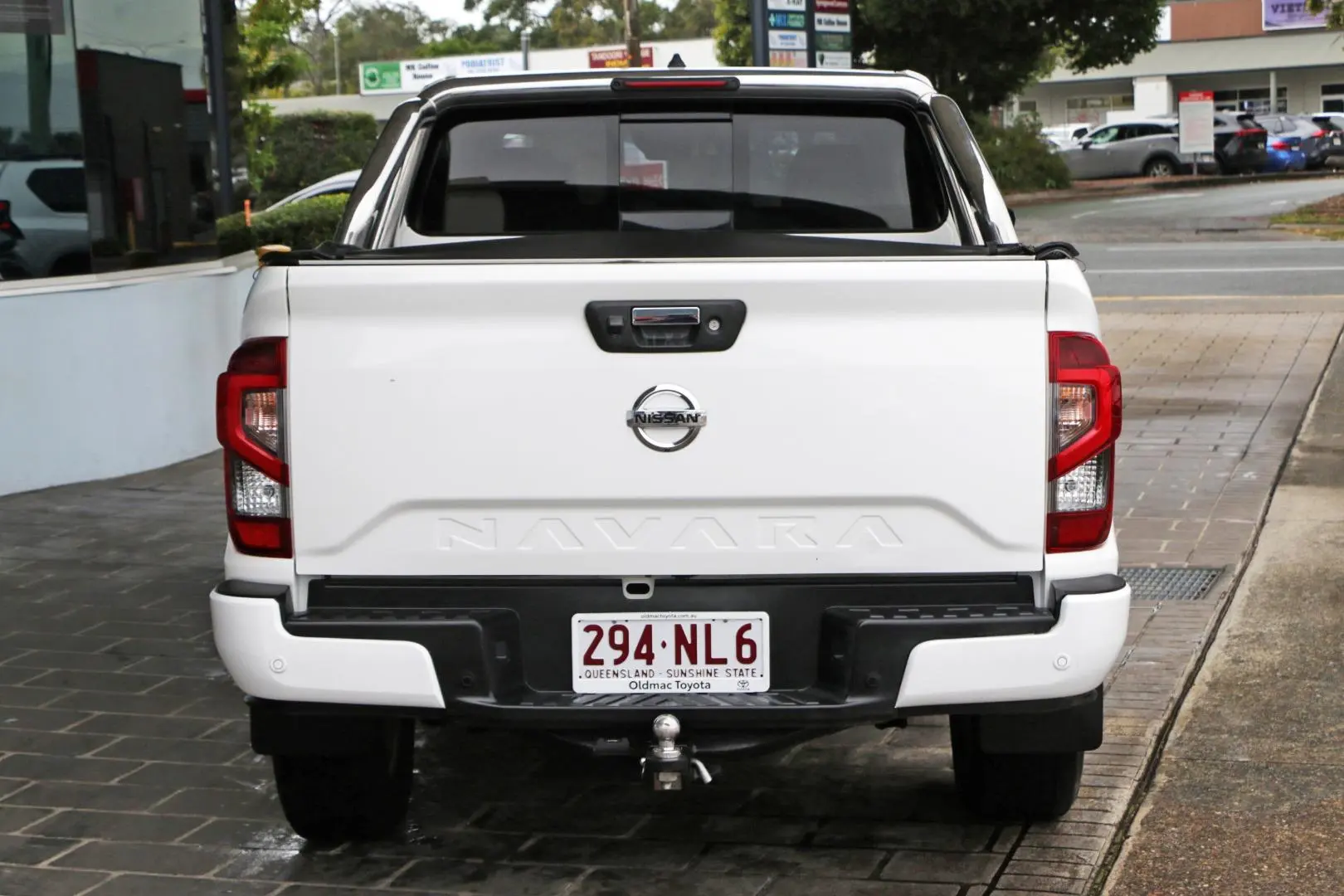 2021 Nissan Navara Gallery Image 4