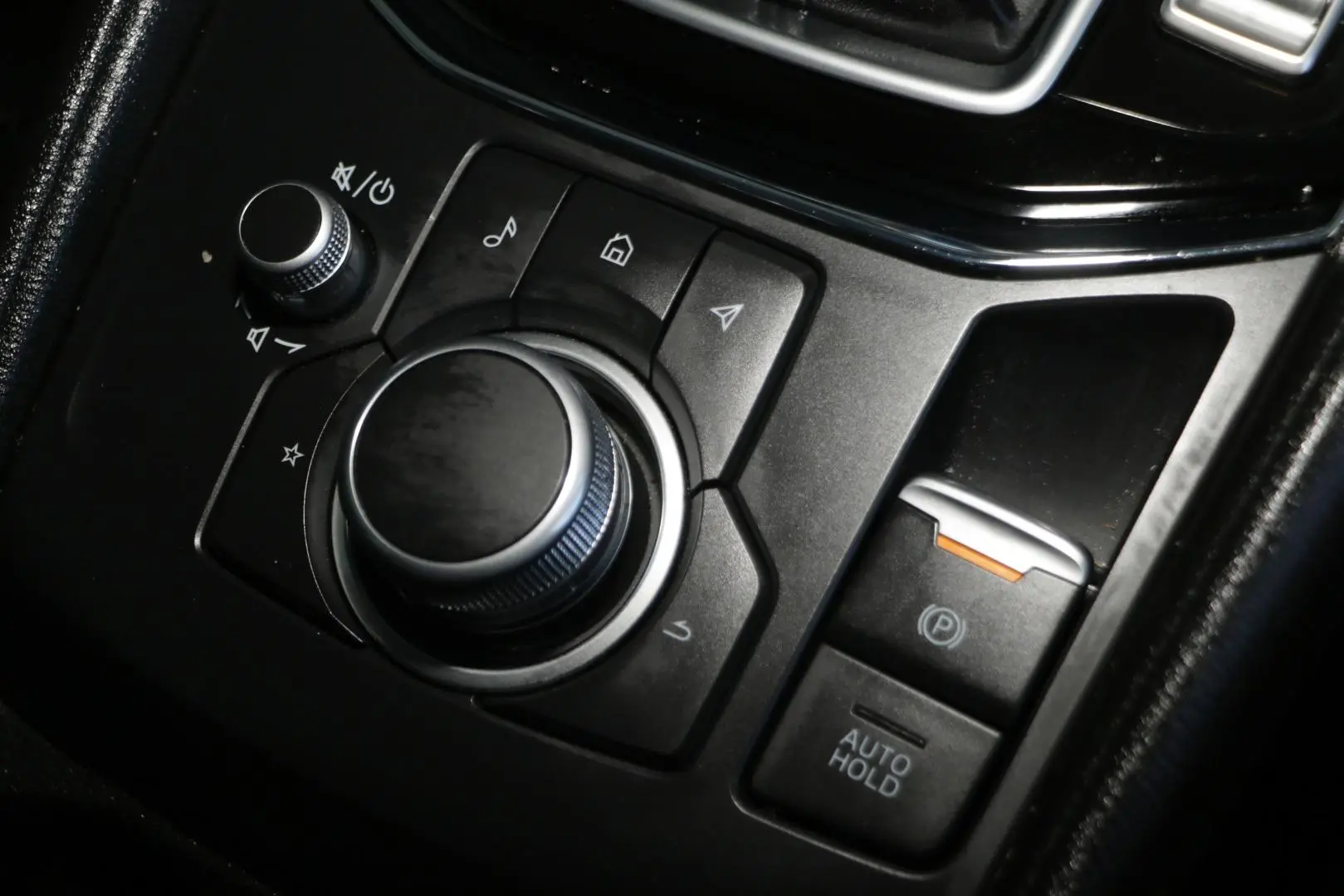 2024 Mazda CX-5 Gallery Image 17