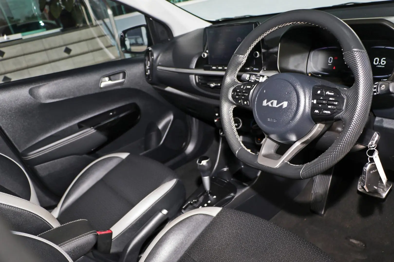2024 Kia Picanto Gallery Image 6