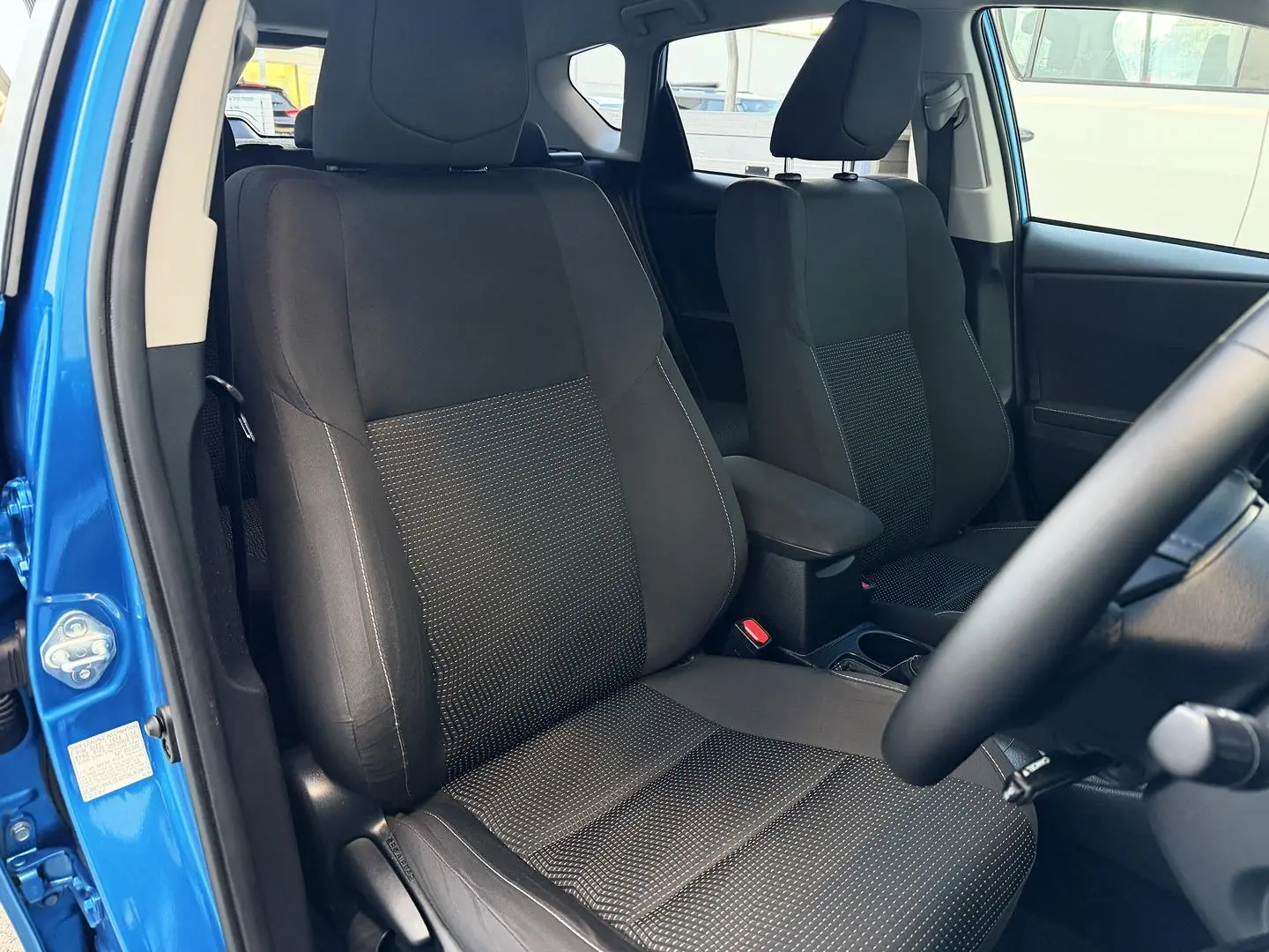2017 Toyota Corolla Gallery Image 7