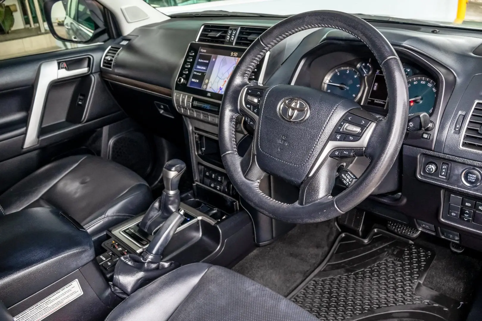2020 Toyota Landcruiser Prado Gallery Image 6