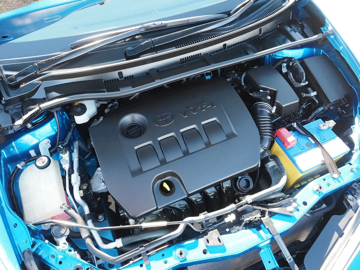 2017 Toyota Corolla Gallery Image 5
