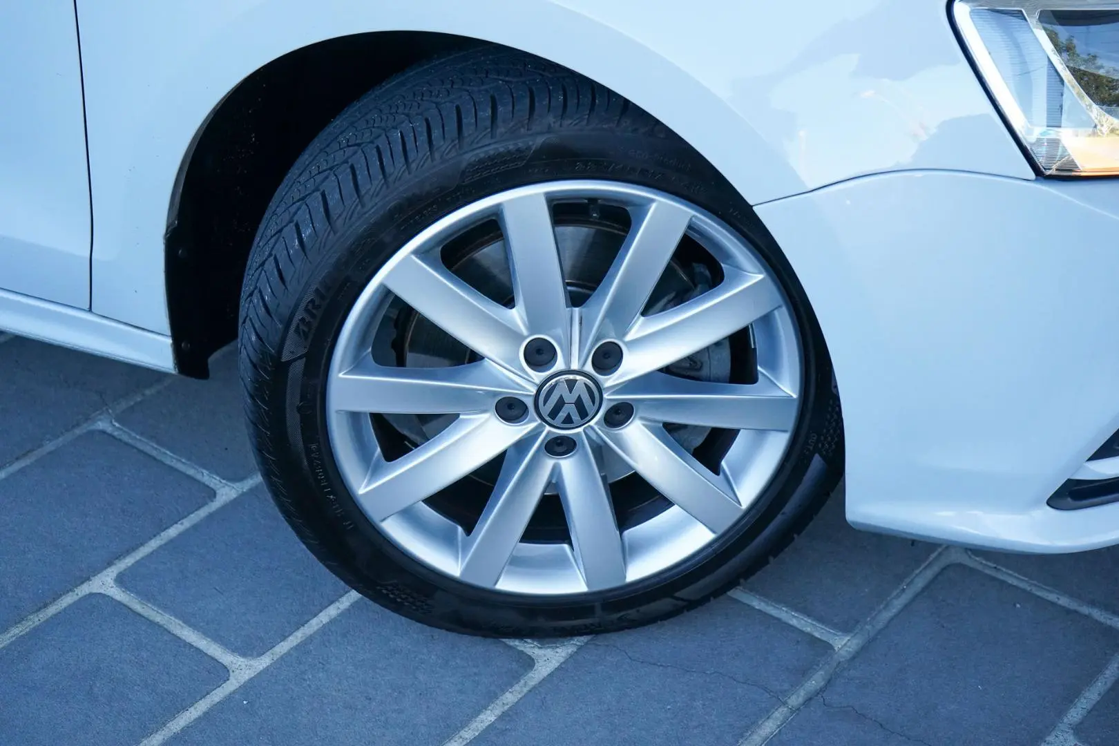 2017 Volkswagen Jetta Gallery Image 24