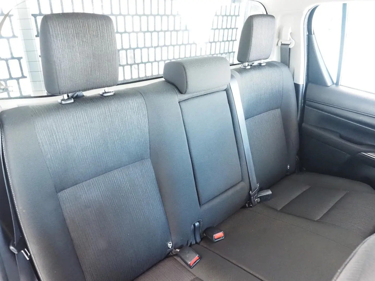 2019 Toyota Hilux Gallery Image 14