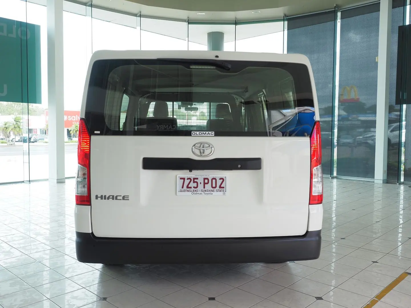 2019 Toyota Hiace Gallery Image 8