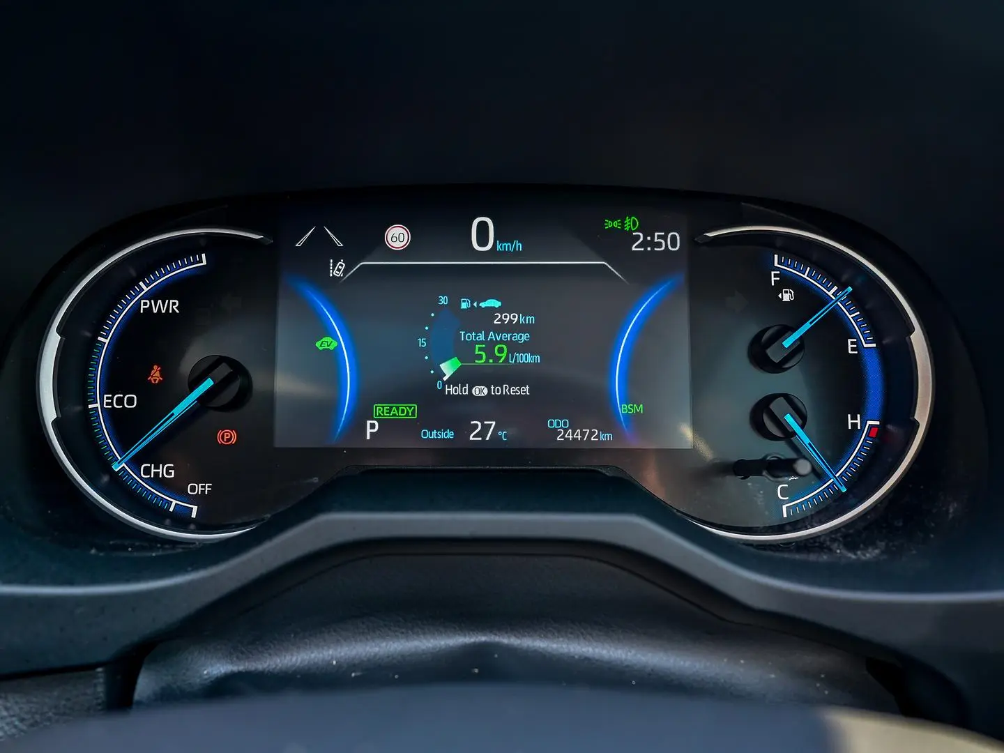 2022 Toyota RAV4 Gallery Image 8
