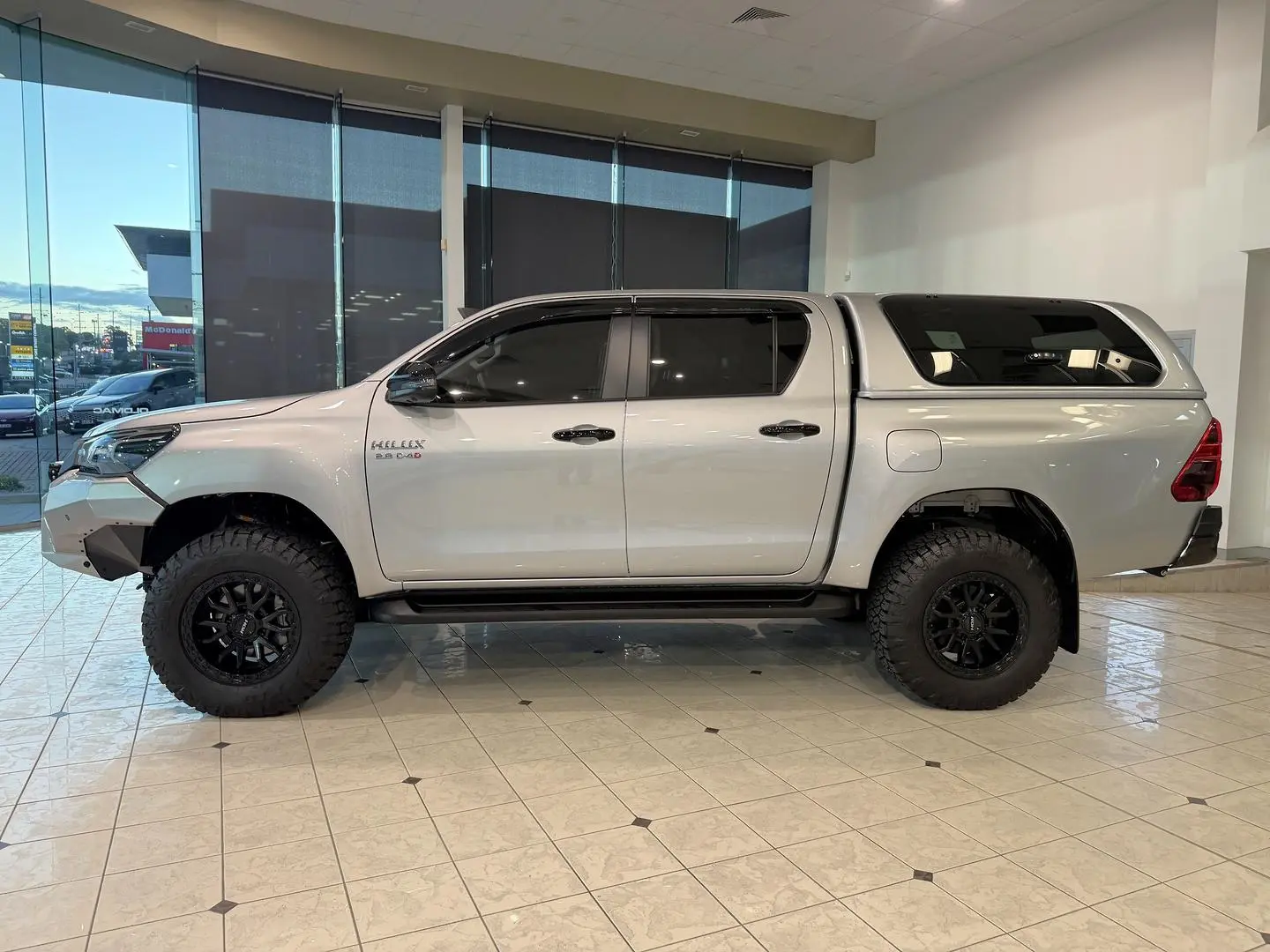 2025 Toyota Hilux Gallery Image 14