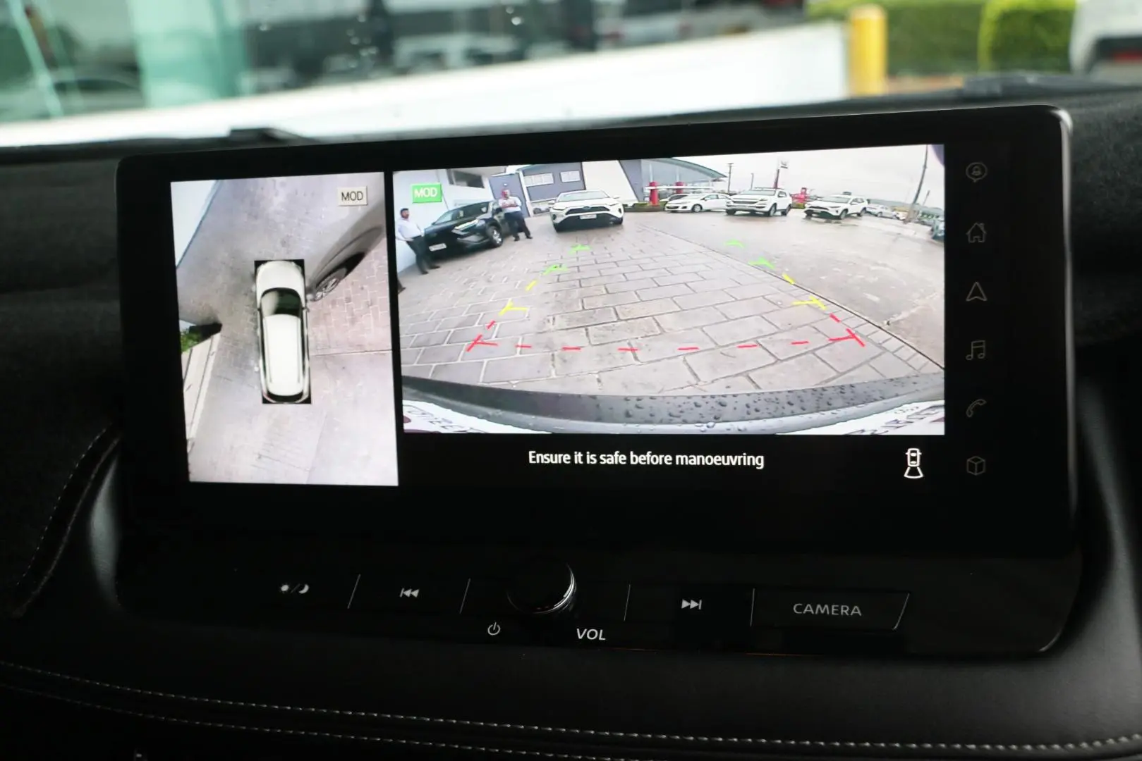 2023 Nissan X-TRAIL Gallery Image 11