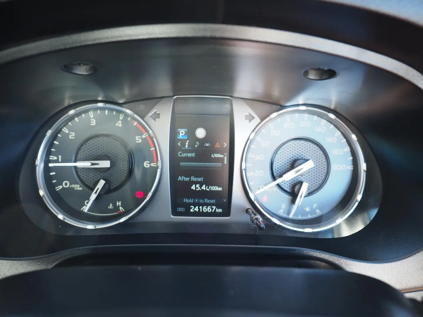 2020 Toyota Hilux Gallery Image 22