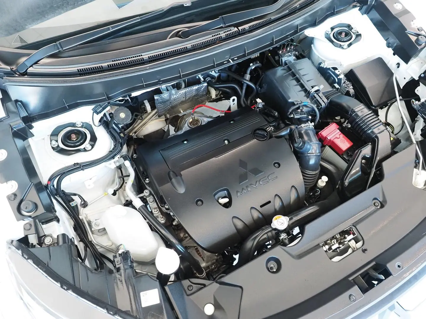 2022 Mitsubishi ASX Gallery Image 5