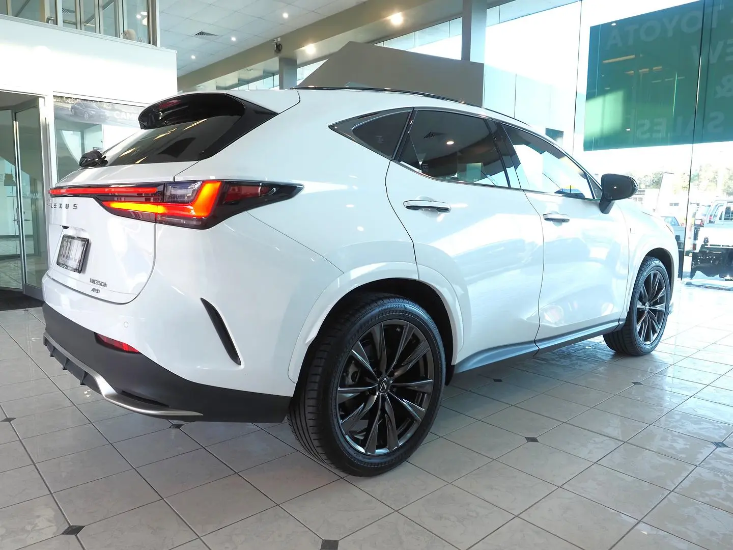 2024 Lexus NX Gallery Image 9