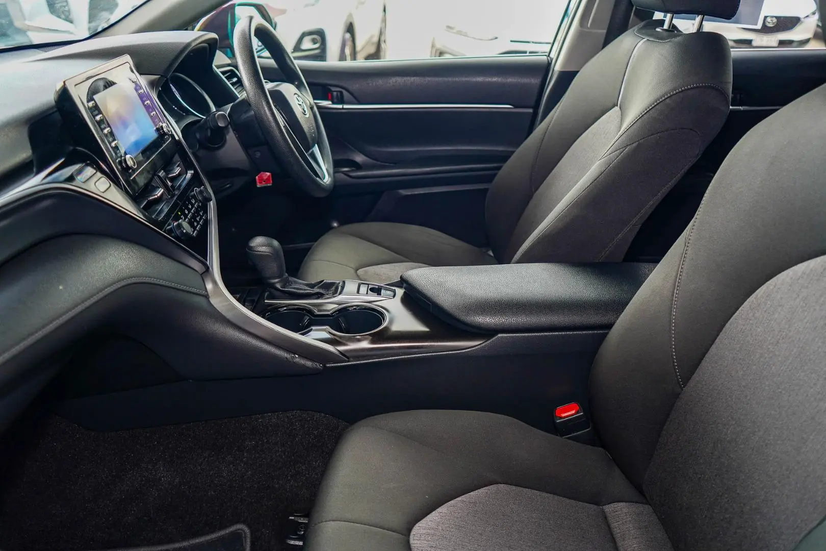 2021 Toyota Camry Gallery Image 9