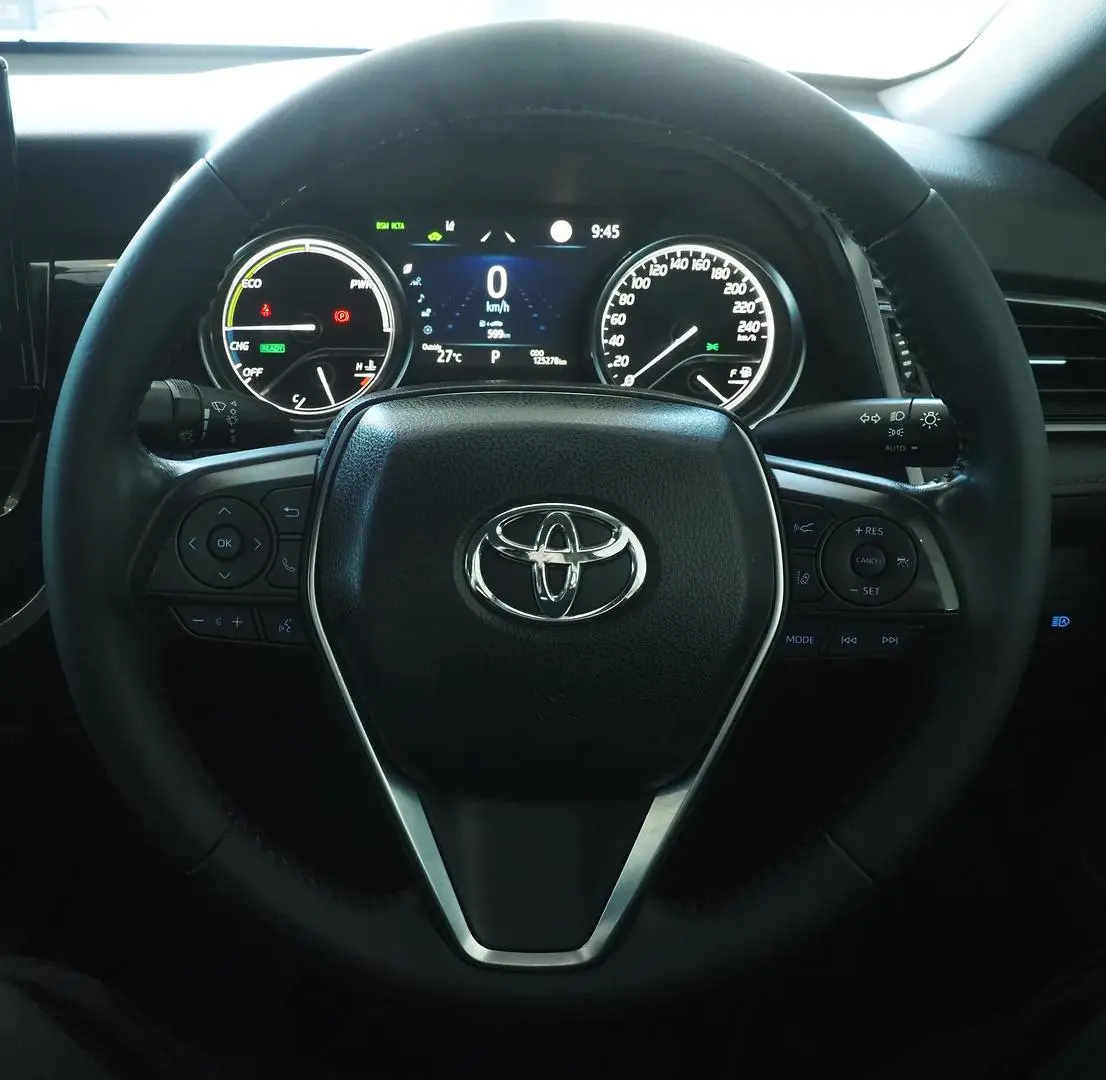2021 Toyota Camry Gallery Image 26