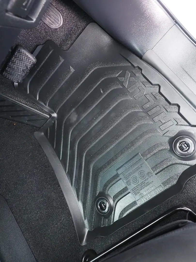 2025 Toyota Hilux Gallery Image 22