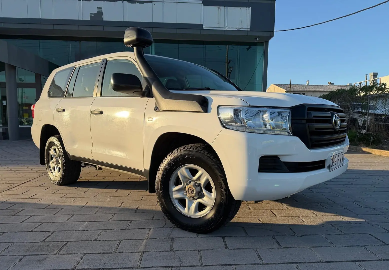 2017 Toyota Landcruiser Image