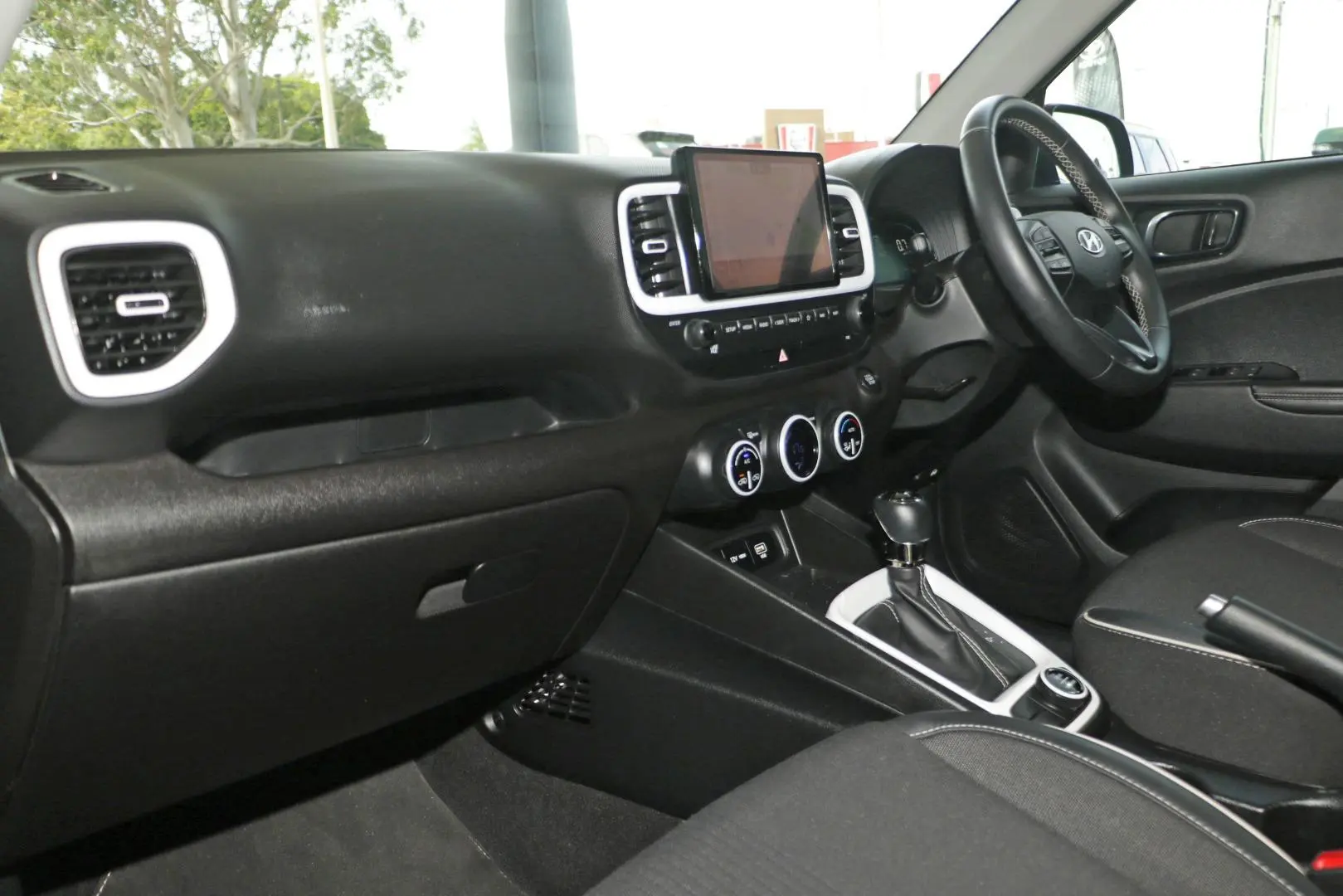 2024 Hyundai Venue Gallery Image 7