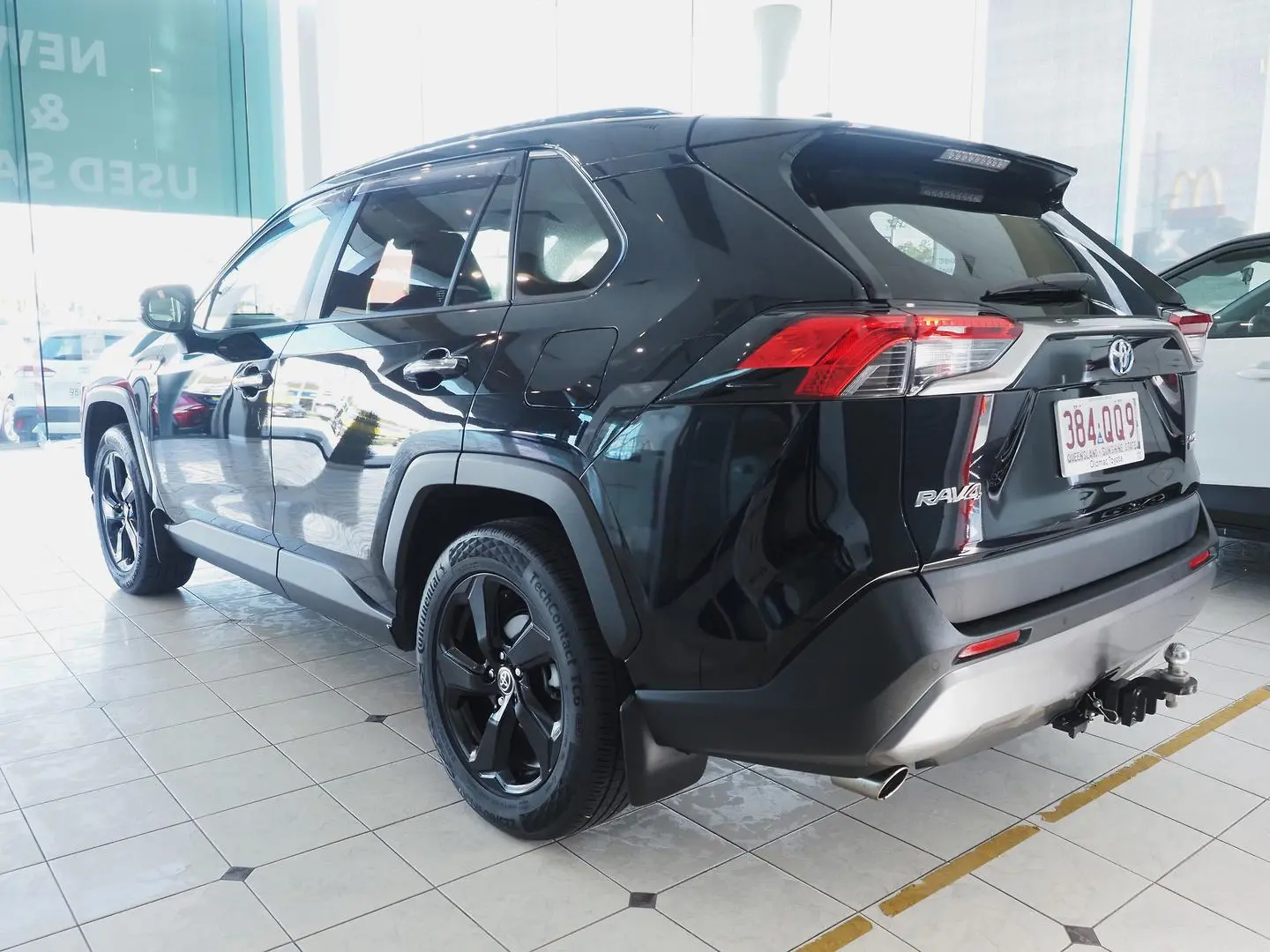 2021 Toyota RAV4 Gallery Image 3