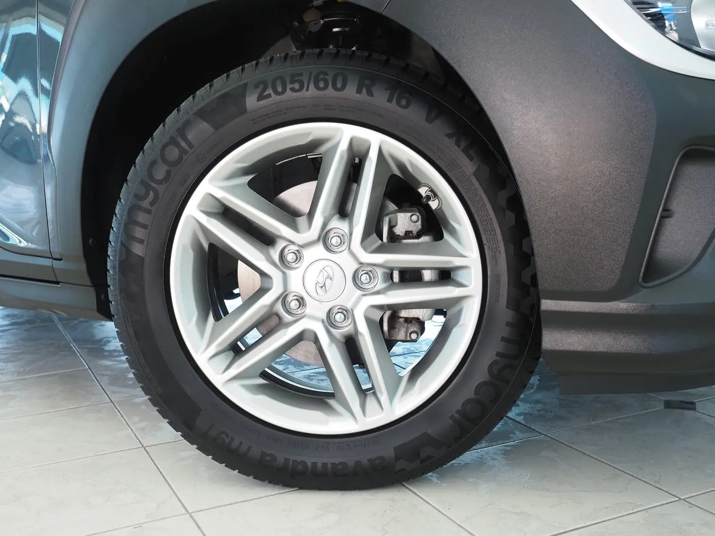 2022 Hyundai Kona Gallery Image 10