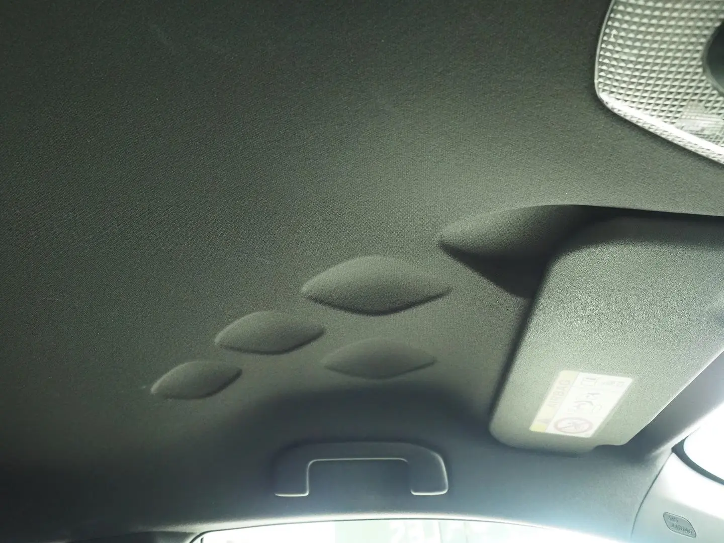 2021 Toyota C-HR Gallery Image 30