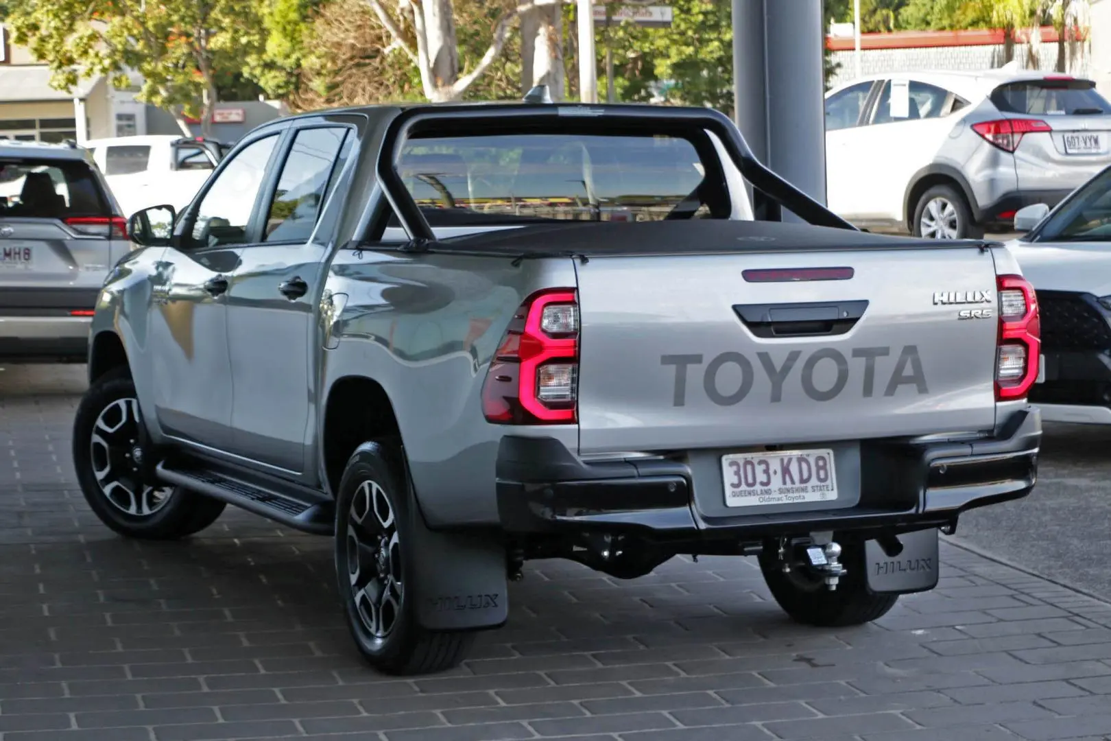 2024 Toyota Hilux Gallery Image 4