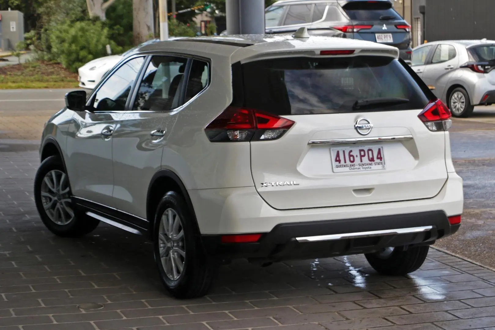 2022 Nissan X-TRAIL Gallery Image 2