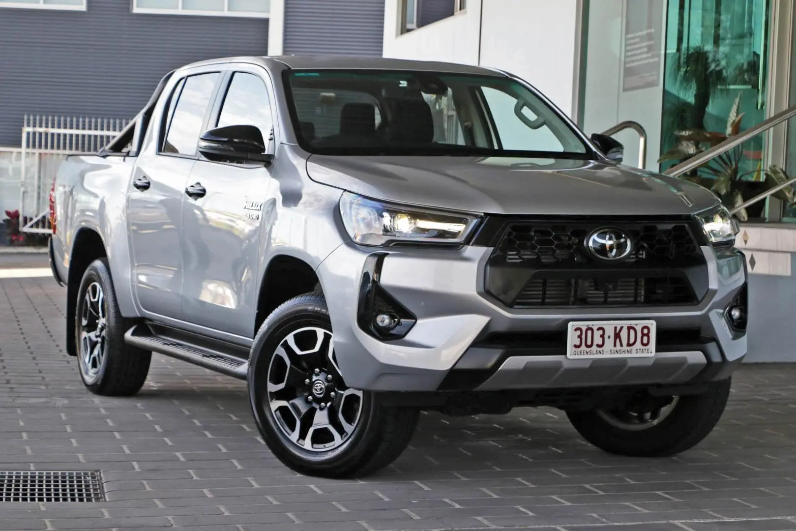 2024 Toyota Hilux Gallery Image 3