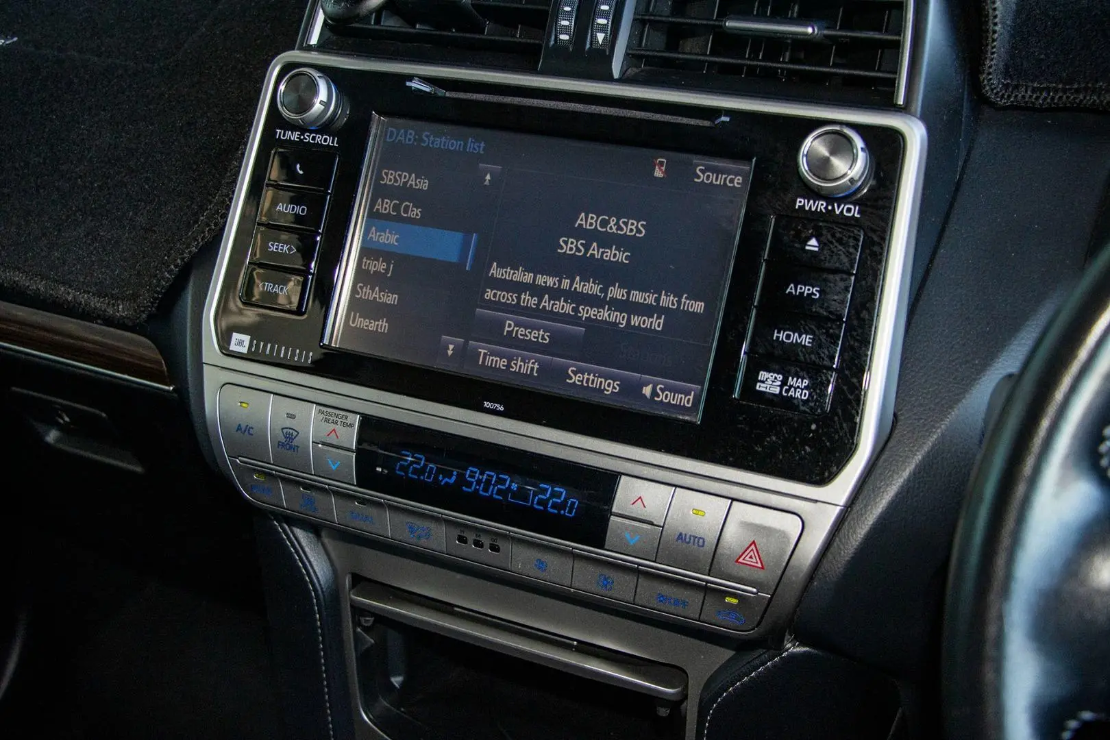 2019 Toyota Landcruiser Prado Gallery Image 16