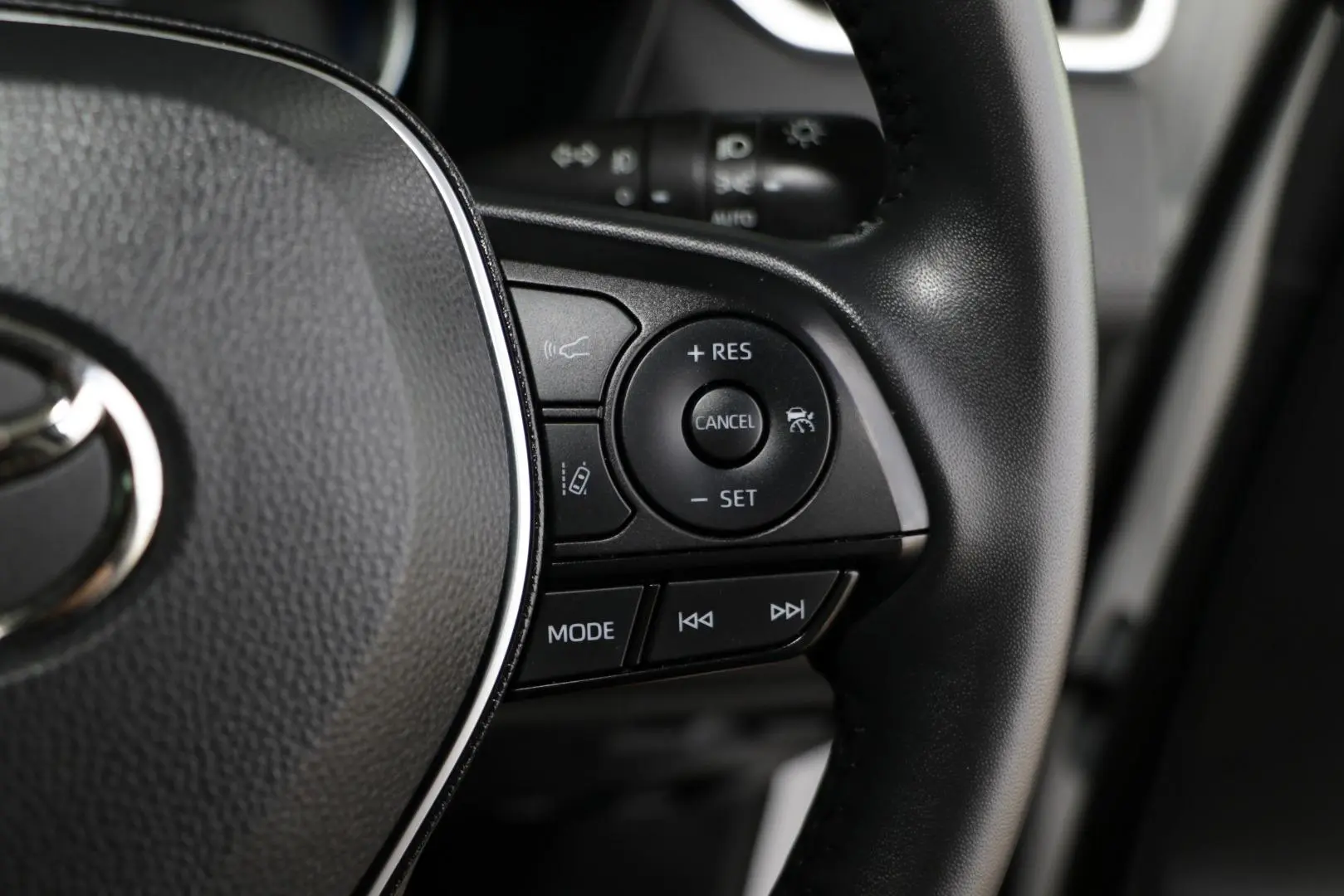 2024 Toyota RAV4 Gallery Image 15