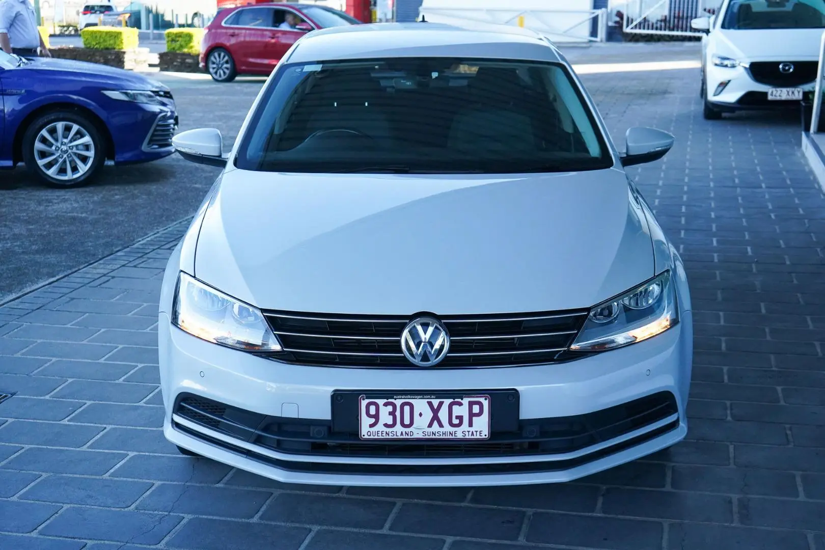 2017 Volkswagen Jetta Gallery Image 4