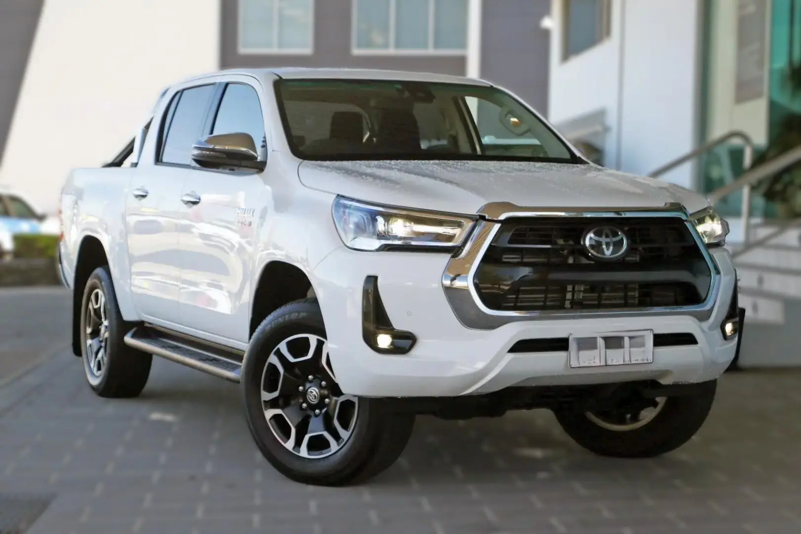 2023 Toyota Hilux Gallery Image 1