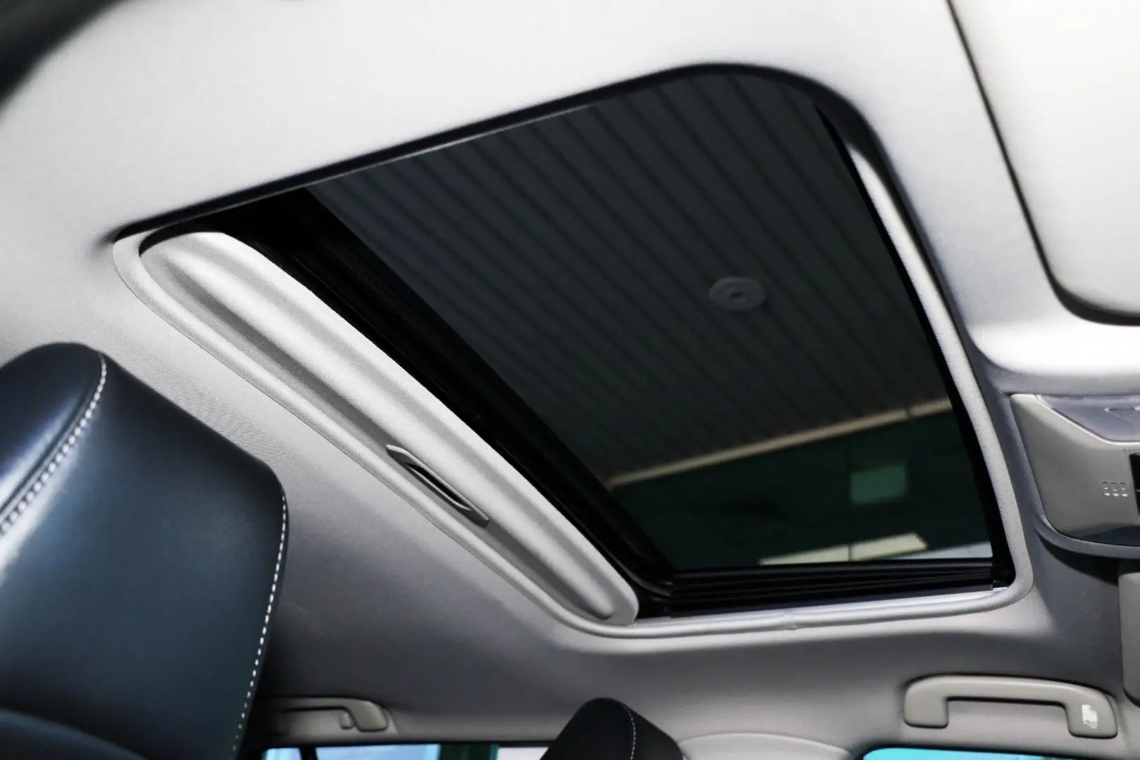 2021 Toyota RAV4 Gallery Image 15