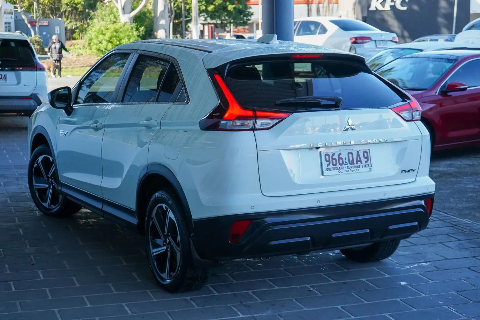 2024 Mitsubishi Eclipse Cross Gallery Image 2