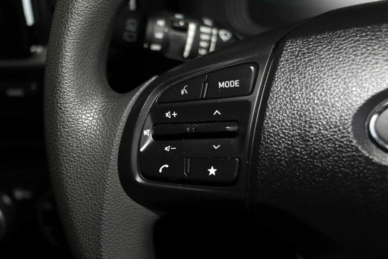 2023 Hyundai Venue Gallery Image 16