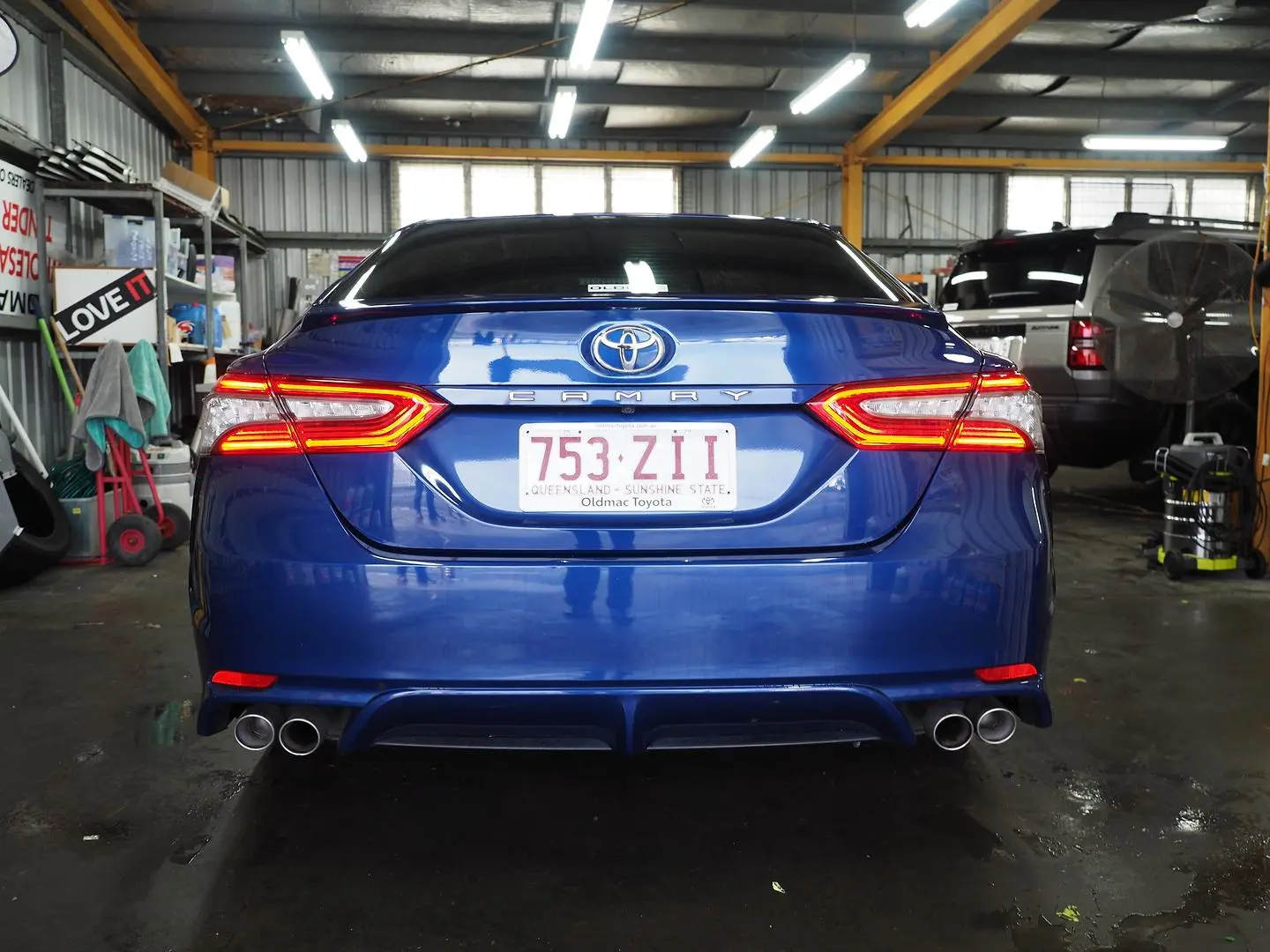 2018 Toyota Camry Gallery Image 6