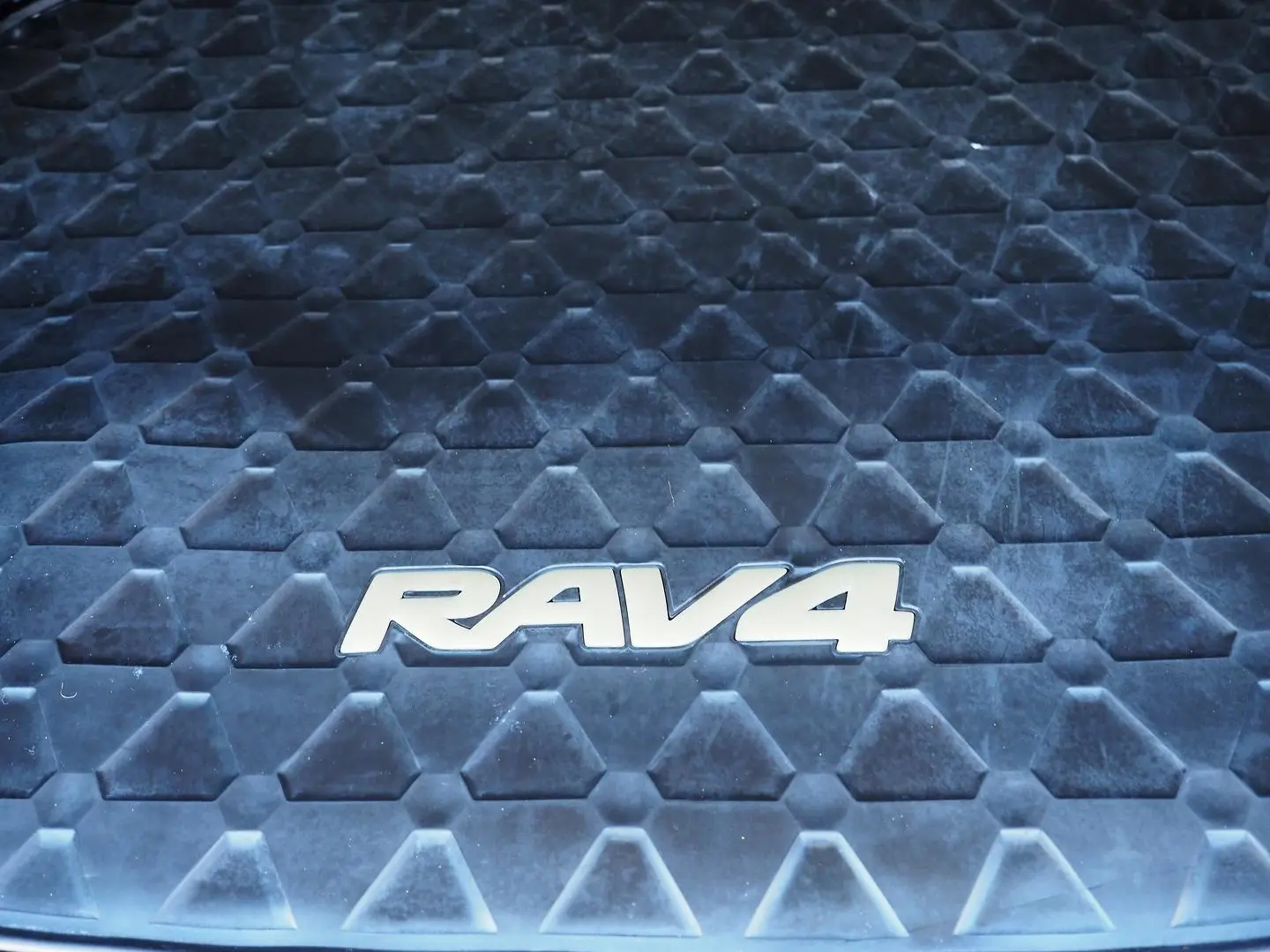 2021 Toyota Rav4 Gallery Image 17