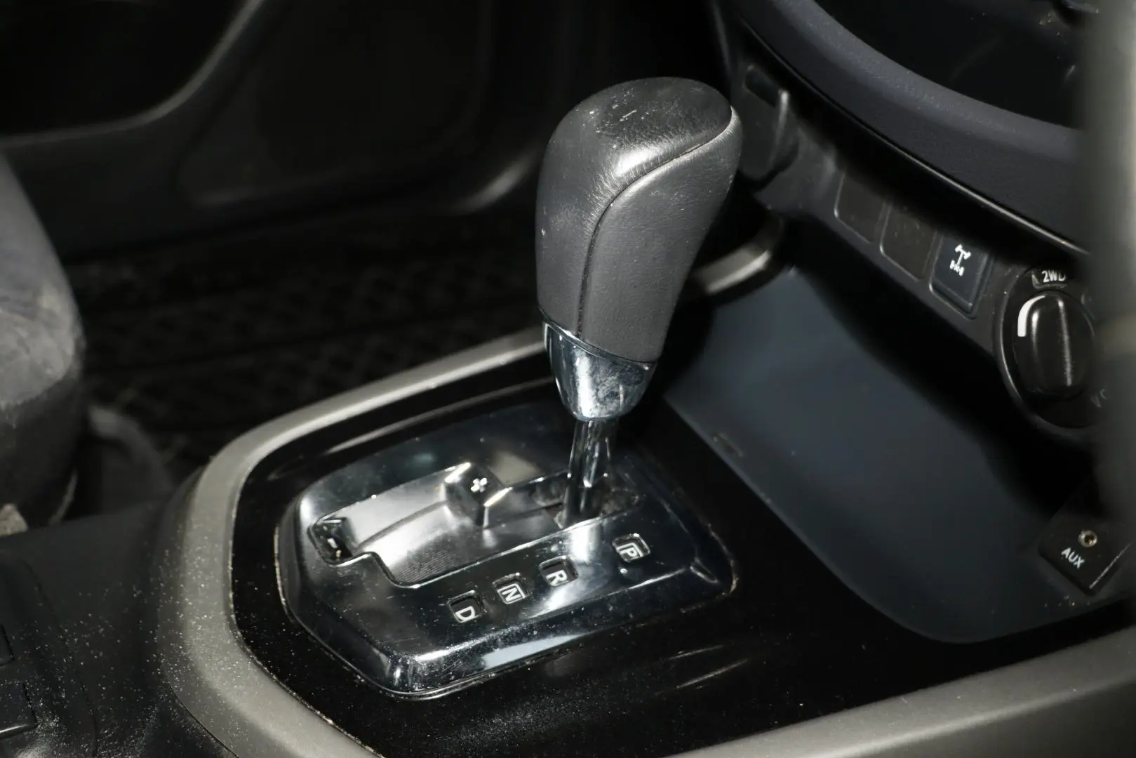 2016 Nissan Navara Gallery Image 12
