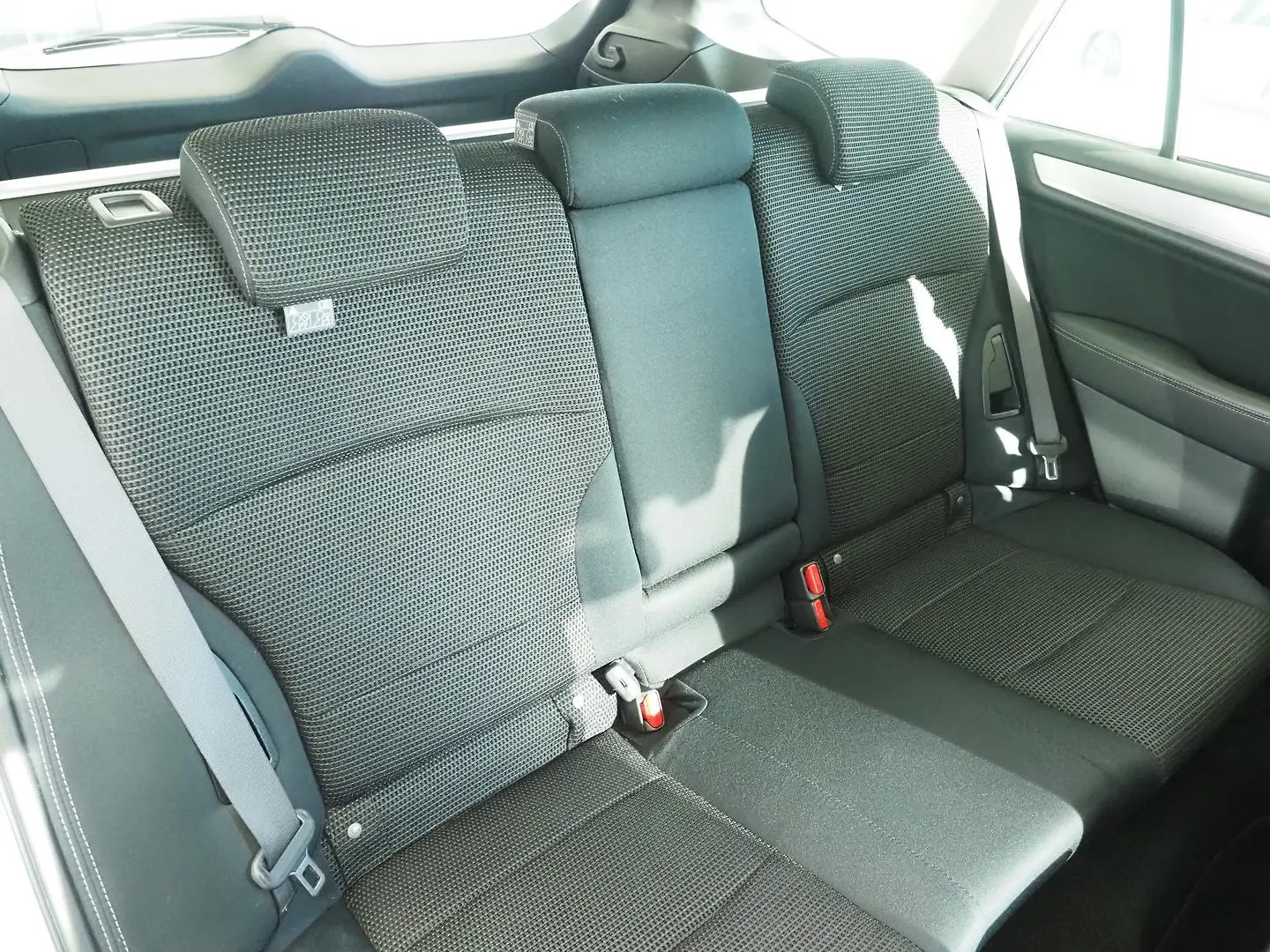 2017 Subaru Outback Gallery Image 14