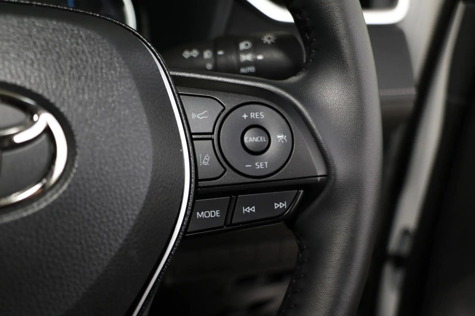 2024 Toyota RAV4 Gallery Image 17