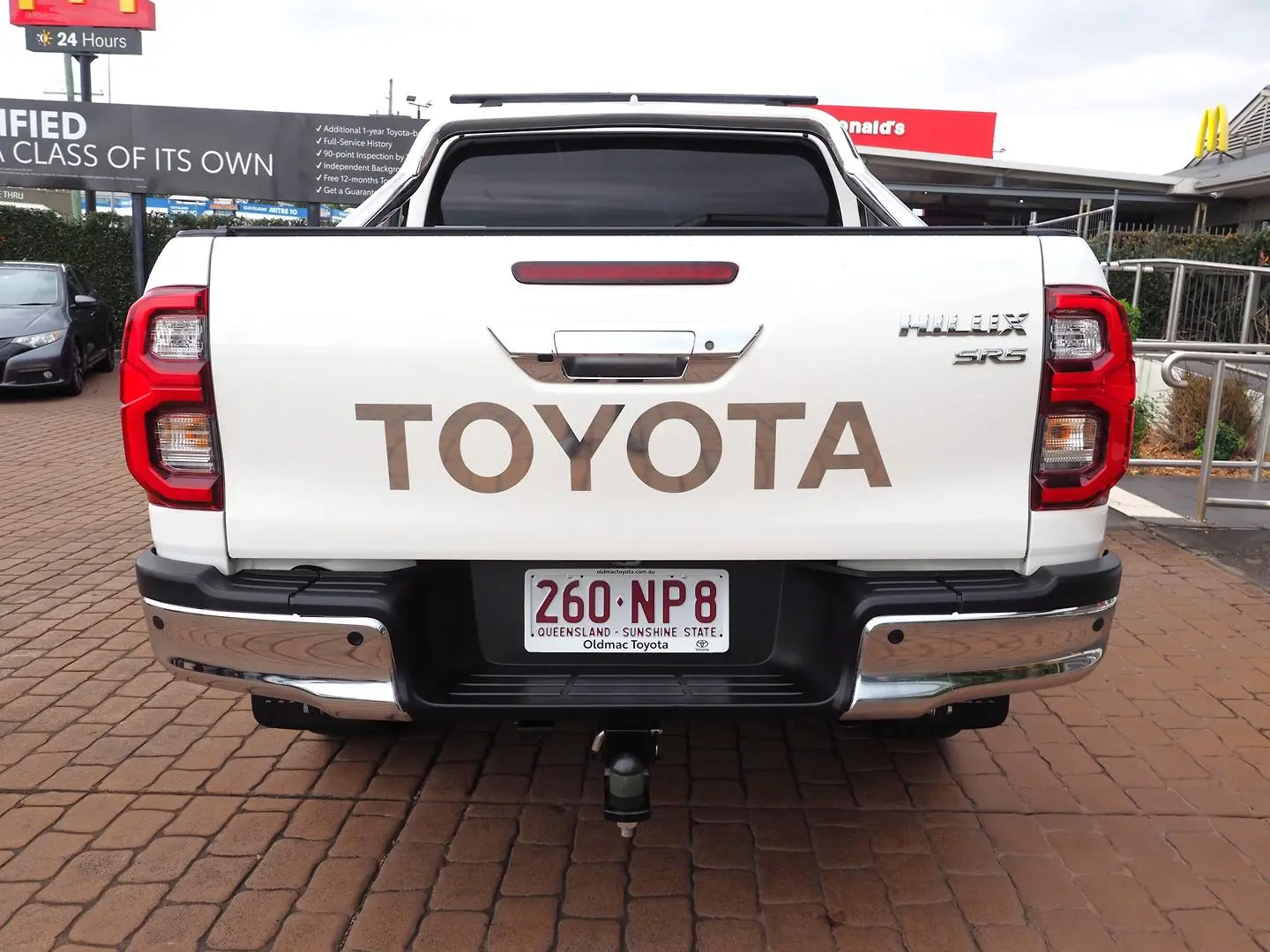 2022 Toyota Hilux Gallery Image 6